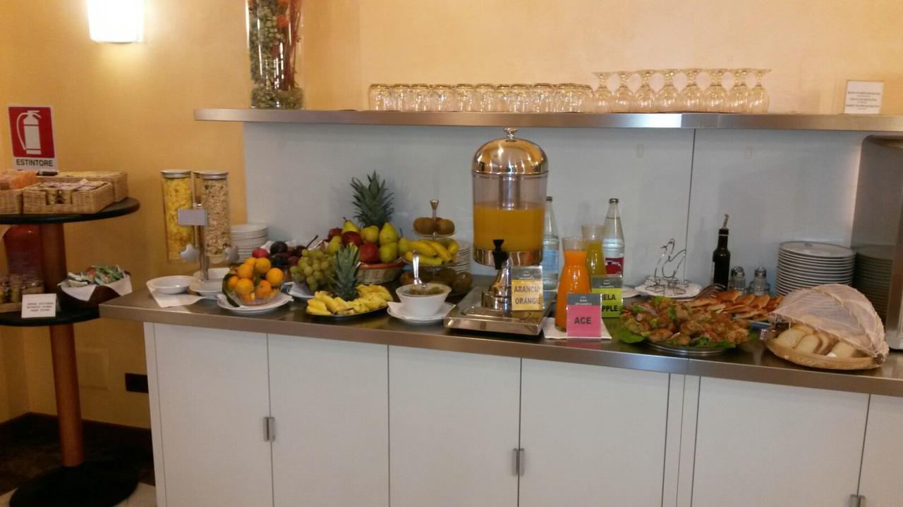 Alexandra 3* Turin