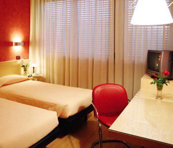 Alexandra Hotel 3*